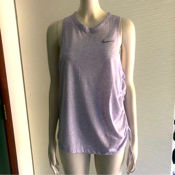 Nike top - Picture 1 of 7